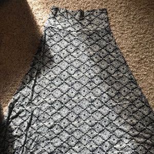 LuLaRoe Maxi Skirt Size L